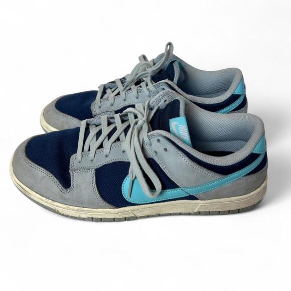 Athletic_Shoes